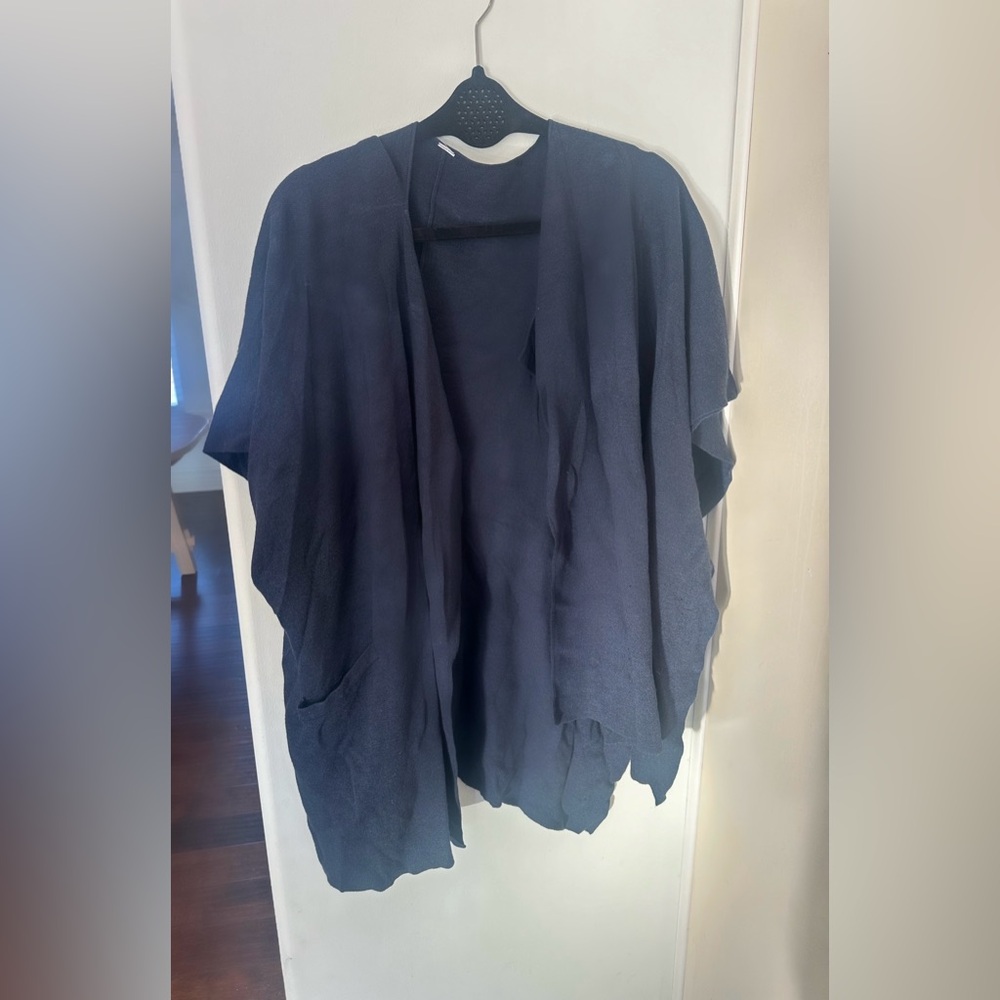 Lululemon Shaw